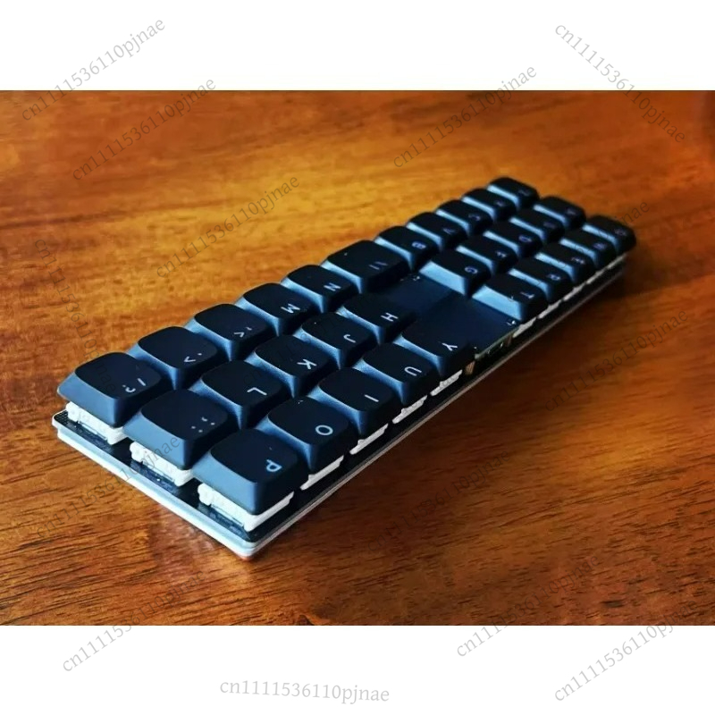 P31n/P30a Low Profile Keyboard - đánh giá và giá Gaming Keyboard Mini