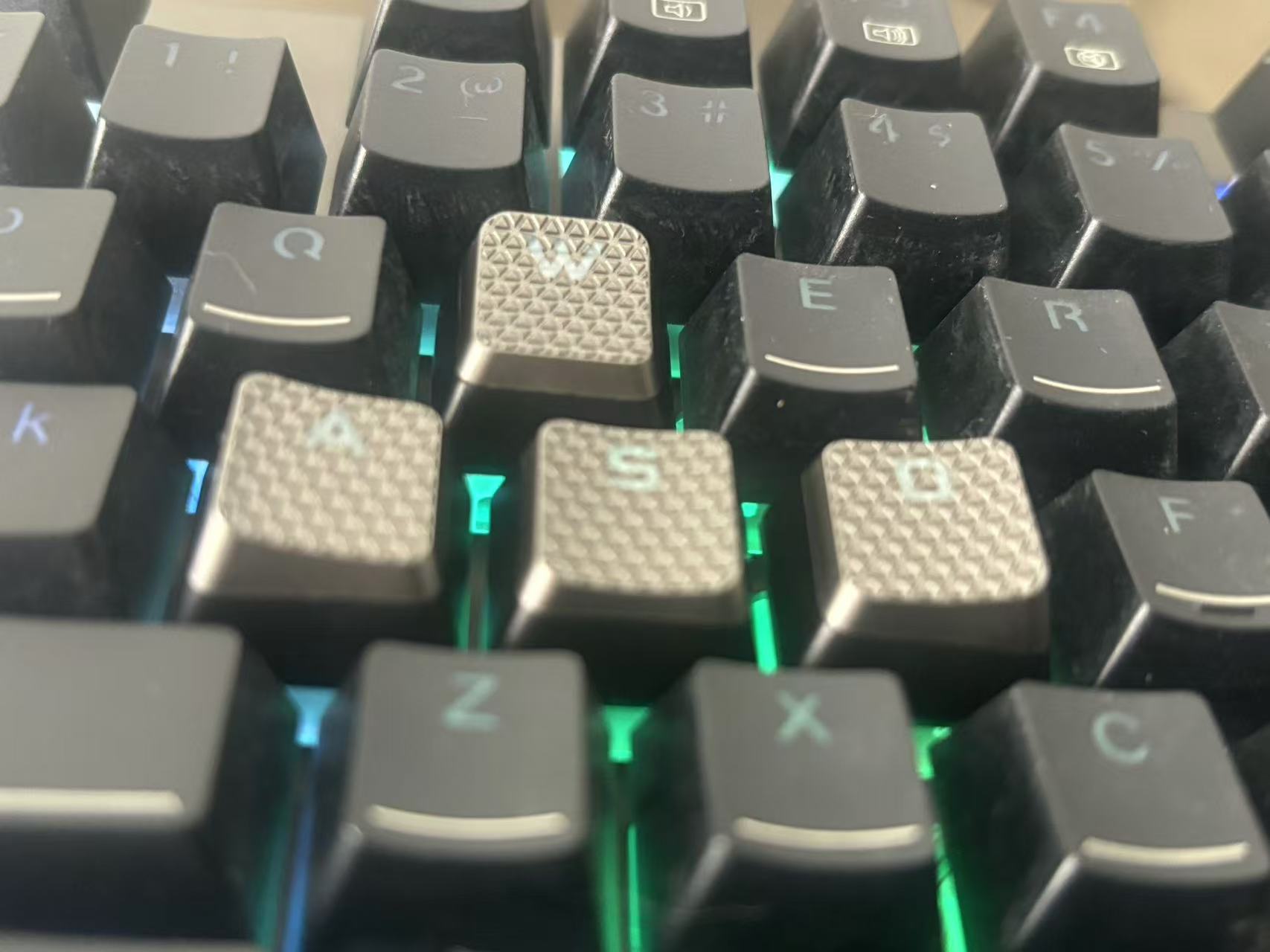 10 Backlit Keycaps for Corsair - đánh giá và giá Gaming Keyboard Corsair