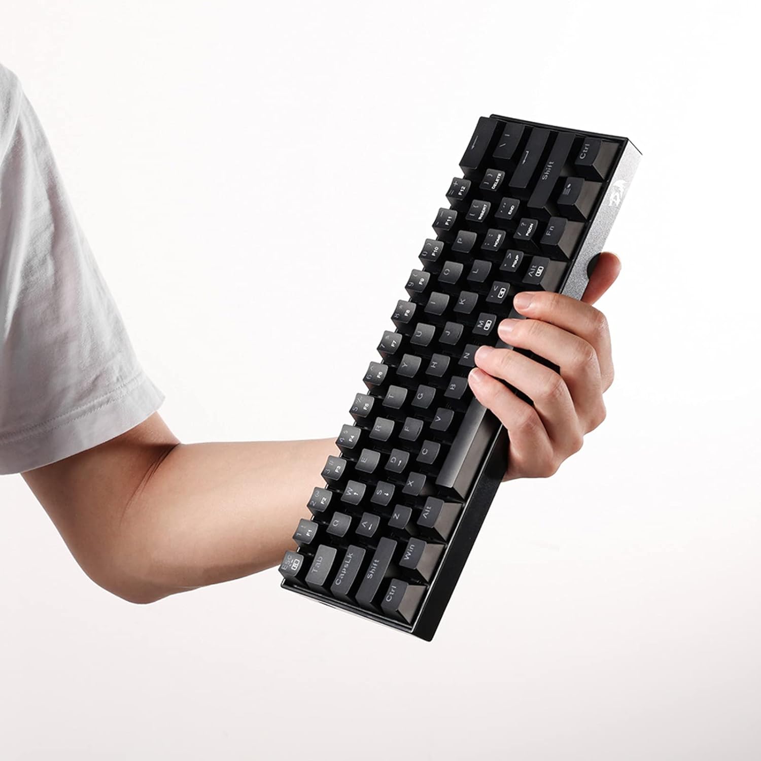 Redragon K630 Dragonborn 60% W - đánh giá và giá Gaming Keyboard Thocky
